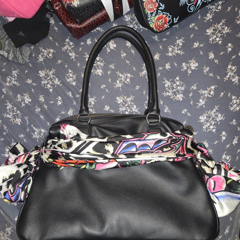 Ed Hardy Black Floral Women's Bag - Picture 3 of 4